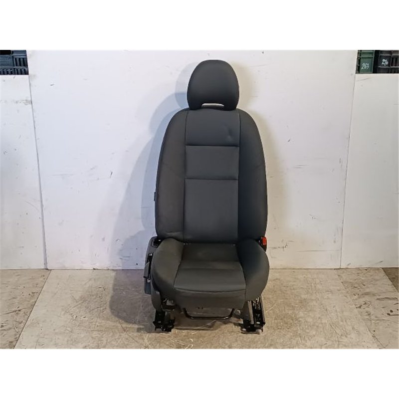 VOLVO V50 Jobb első Ülés