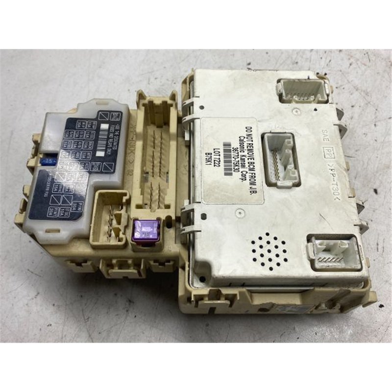 SUZUKI SX4 Biztosítéktábla Doboz