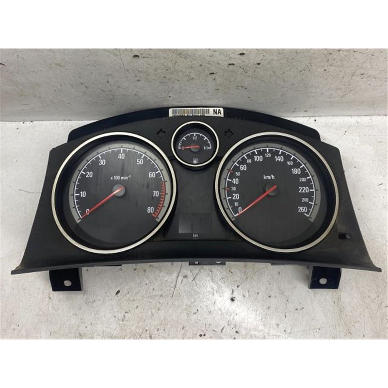 OPEL ASTRA H Kilométeróra