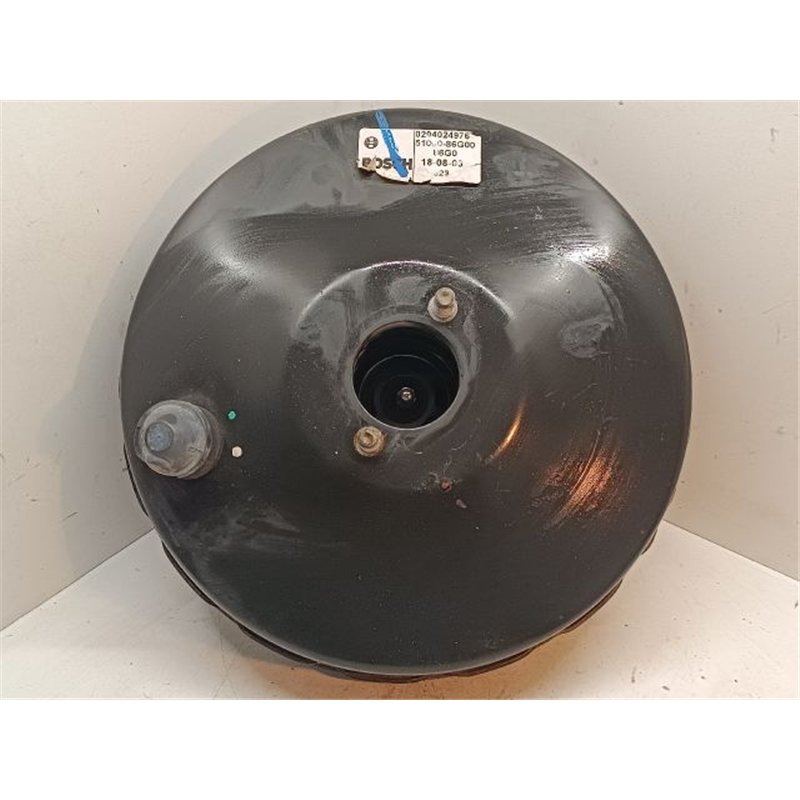 SUZUKI IGNIS II Fékrásegítő