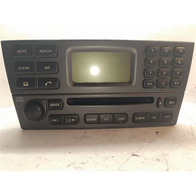 JAGUAR X-TYPE Rádió / CD