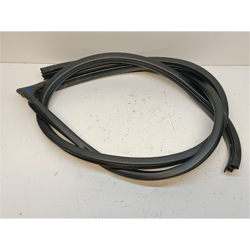 KIA CEED Jobb első Gumikéder