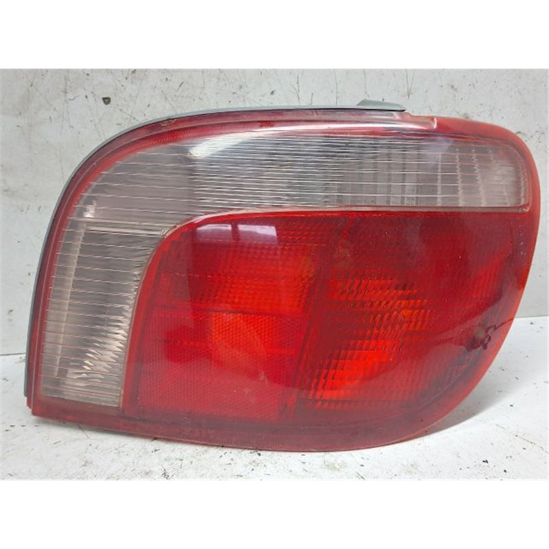 TOYOTA YARIS Jobb Hátsó Lámpa