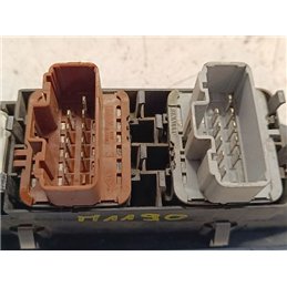 RENAULT LAGUNA II Bal első Ablakemelő Kapcsoló