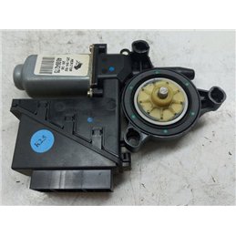 VW POLO IV Jobb első Ablakemelő Motor