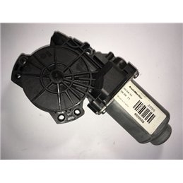 KIA CEED Jobb első Ablakemelő Motor