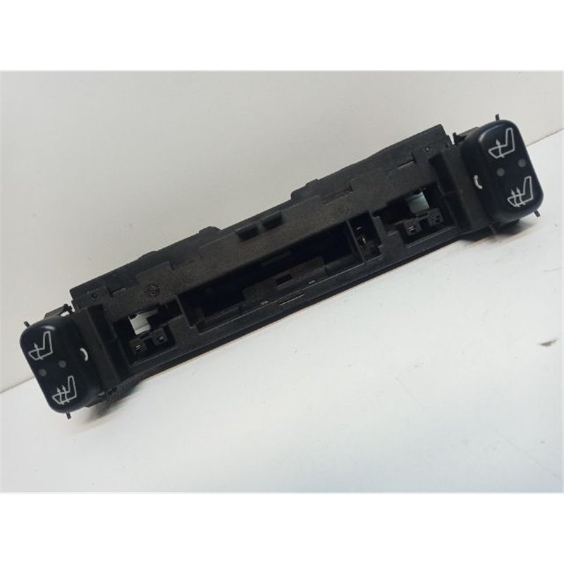 MERCEDES-BENZ E-CLASS Ülésfűtés Kapcsoló Pár