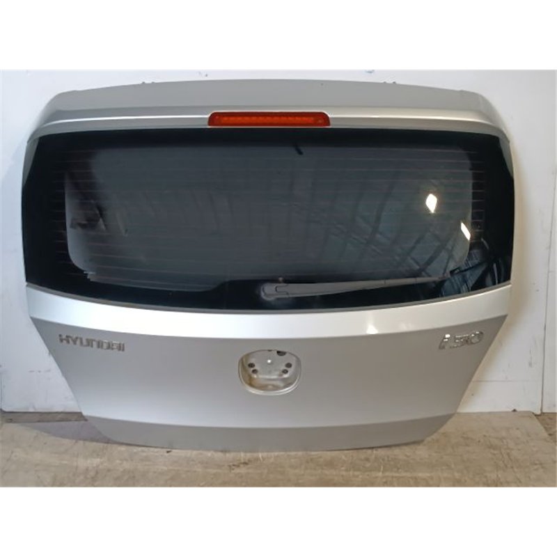HYUNDAI I30 Csomagtérajtó (Részeivel)