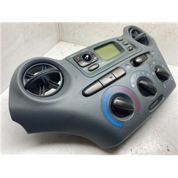 TOYOTA YARIS Középkonzol Vezérlő Panel
