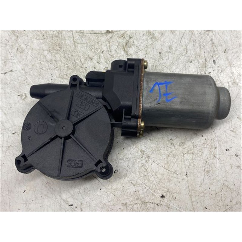 NISSAN ALMERA II Jobb első Ablakemelő Motor