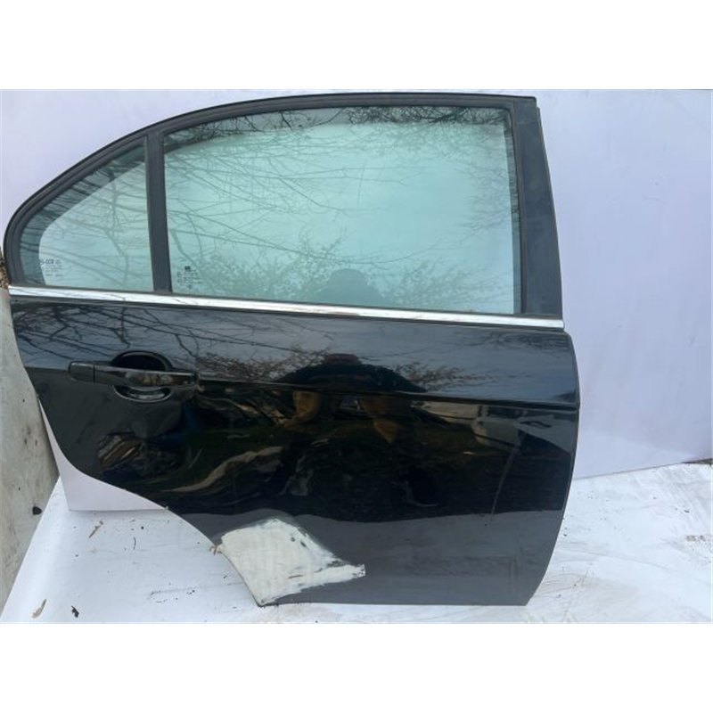 CHEVROLET EPICA Jobb hátsó Ajtó (Részeivel)