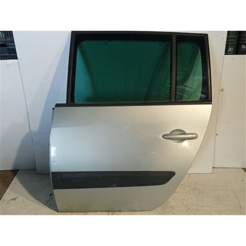 RENAULT ESPACE IV Bal hátsó Ajtó (Részeivel)