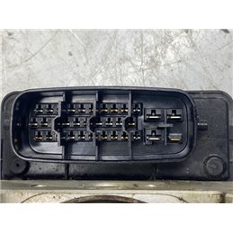 TOYOTA YARIS ABS Kocka