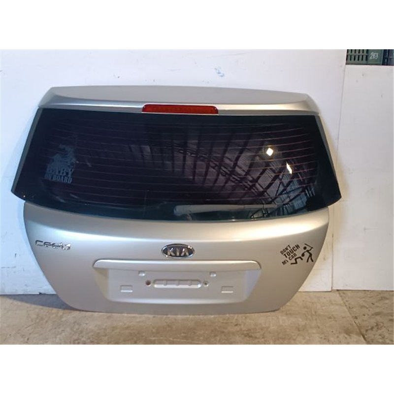 KIA CEED Csomagtérajtó (Részeivel)