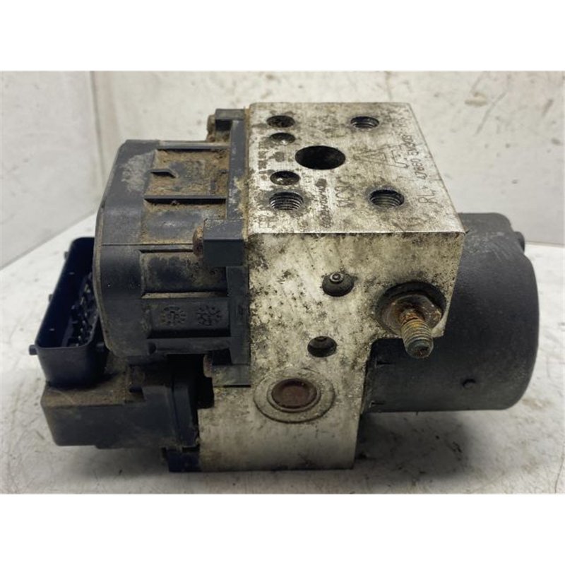 NISSAN ALMERA II ABS Kocka