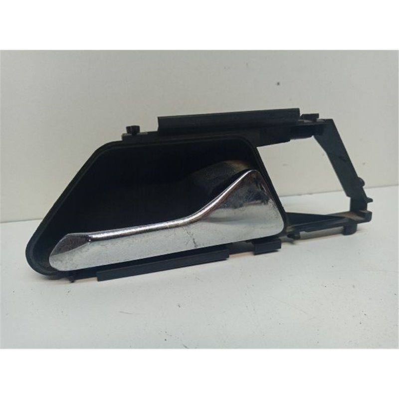 MERCEDES-BENZ E-CLASS Jobb első Belső Kilincs