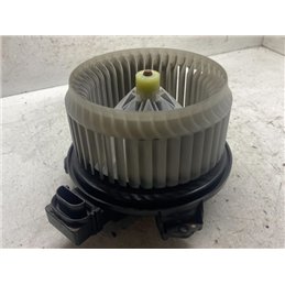 SUZUKI SWIFT III Fűtőmotor (Klímás)