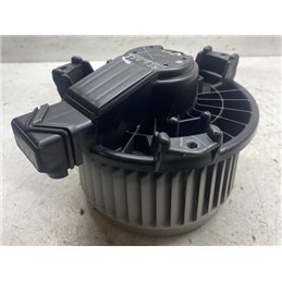 SUZUKI SWIFT III Fűtőmotor (Klímás)