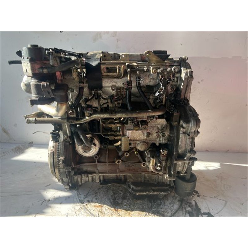 NISSAN ALMERA II Motor (Fűzött blokk hengerfejjel)