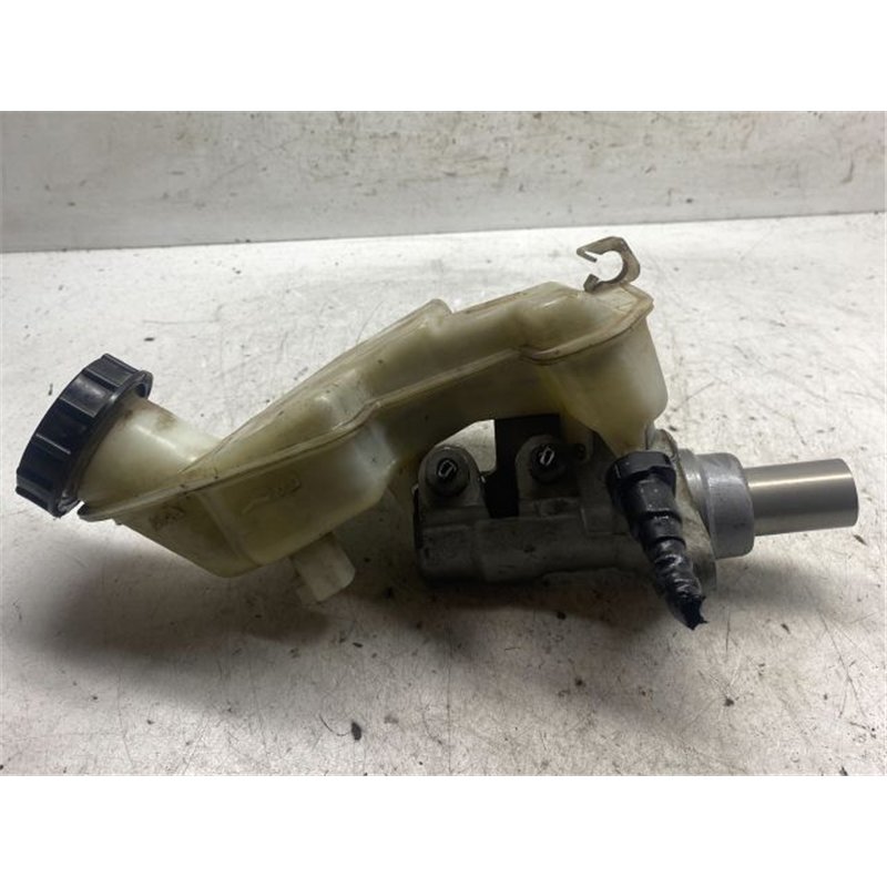 FORD FIESTA V Főfékhenger