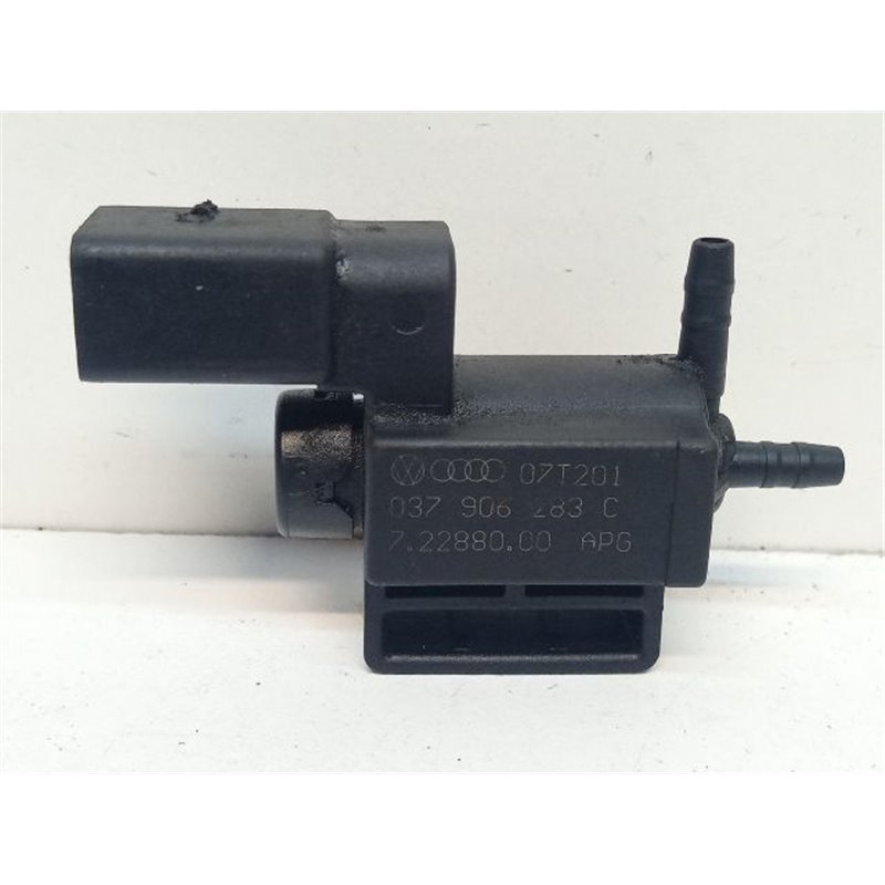 AUDI A6 C6 Vákum Szelep