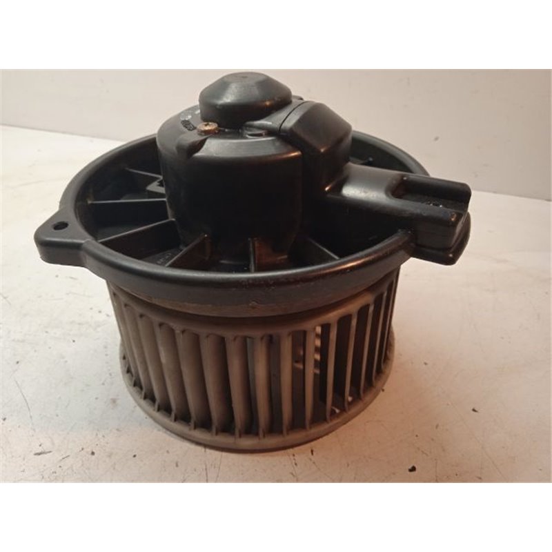 TOYOTA COROLLA Fűtőmotor (Nem klímás)