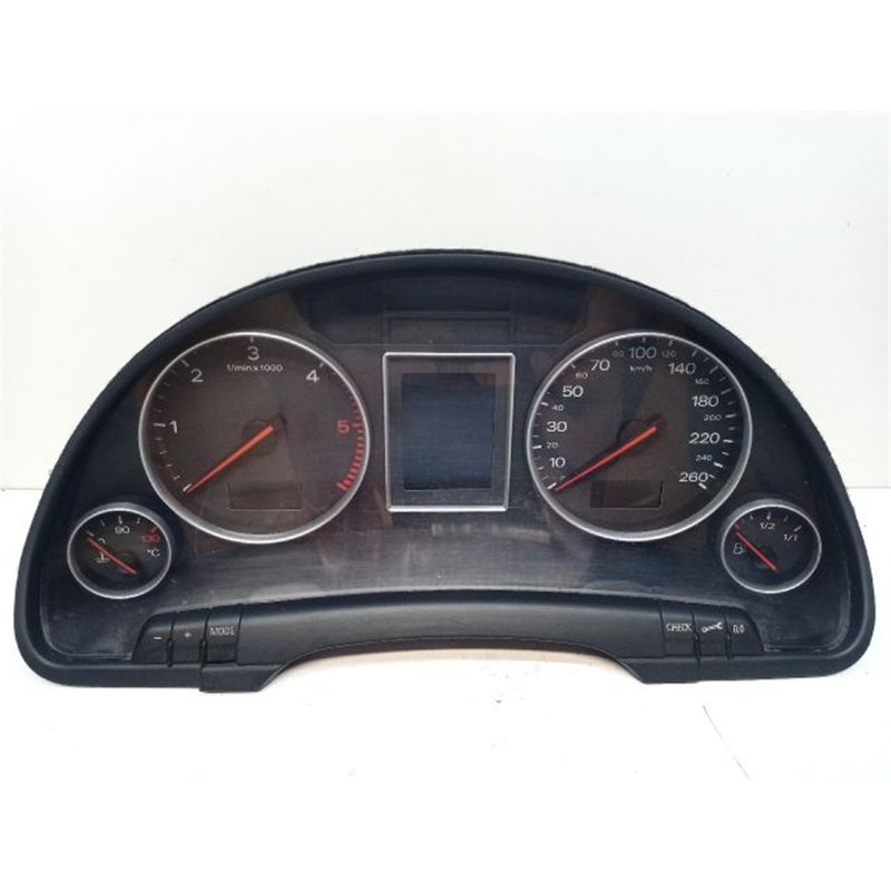 AUDI A4 B6 Kilométeróra