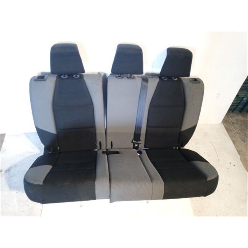 SKODA FABIA II Hátsó Ülés Szett