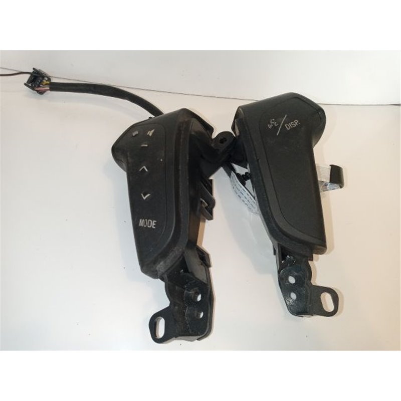 TOYOTA AVENSIS T25 Multikormány Kapcsoló Pár