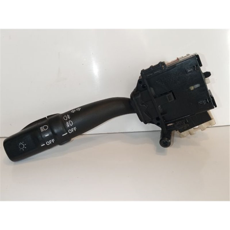 TOYOTA AVENSIS T25 Bal Kormánykapcsoló Irányjelző