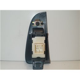 TOYOTA AVENSIS T25 Bal hátsó Ablakemelő Kapcsoló