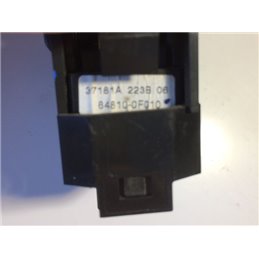 TOYOTA COROLLA VERSO Bal hátsó Ablakemelő Kapcsoló