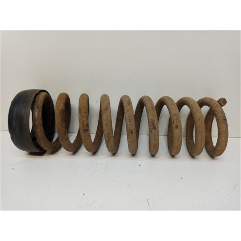 MERCEDES-BENZ E-CLASS Jobb hátsó Rugó