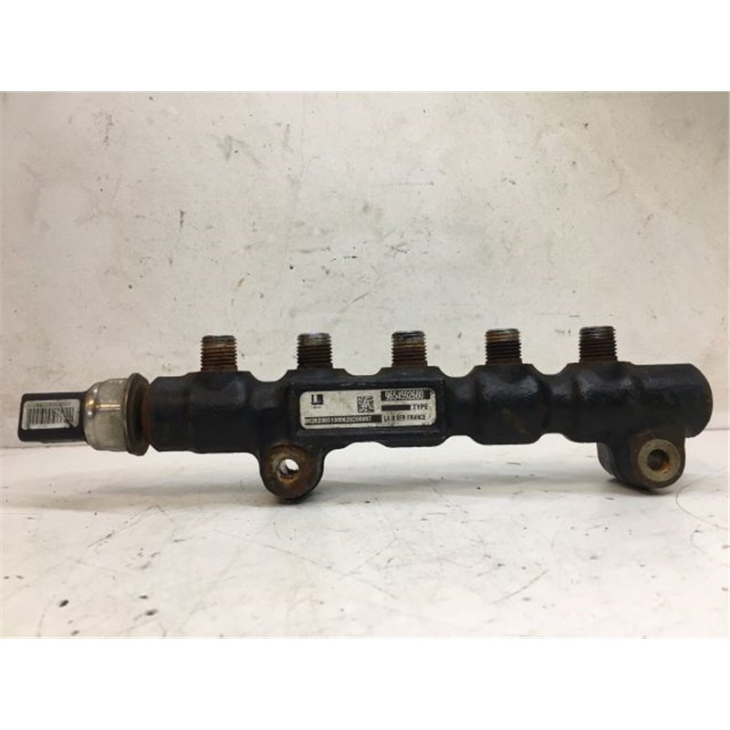 FORD FIESTA V Közösnyomócső