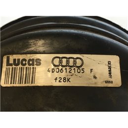 AUDI A8 Fékrásegítő