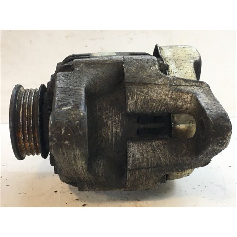 SUZUKI SWIFT II Generátor