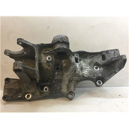 VW PASSAT B5 Generátor Tartó Bak