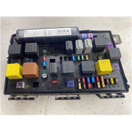 OPEL ASTRA H Biztosítéktábla Doboz