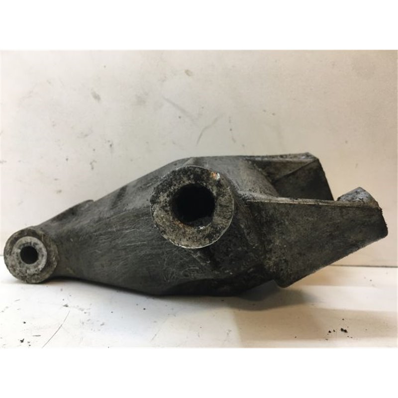 ALFA ROMEO 156 Motor Tartó Bak (Pozíciófüggetlen)