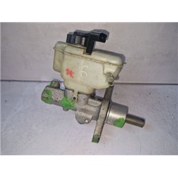 VW GOLF V Főfékhenger