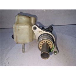 VW GOLF V Főfékhenger