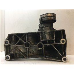 VW GOLF V Generátor Tartó Bak