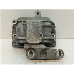 VW PASSAT B6 Motor Tartó Bak Jobb