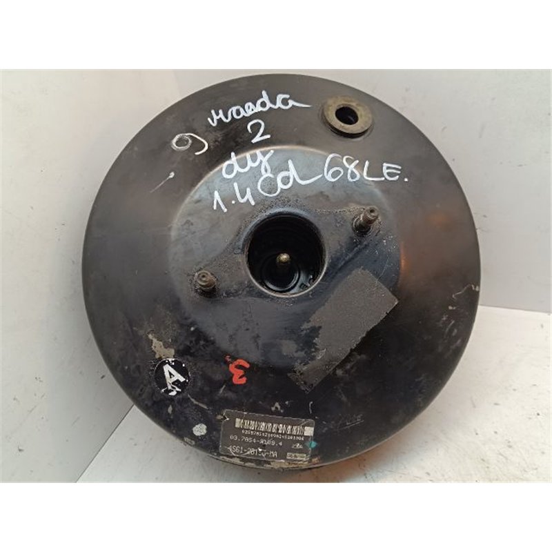 MAZDA 2 Fékrásegítő