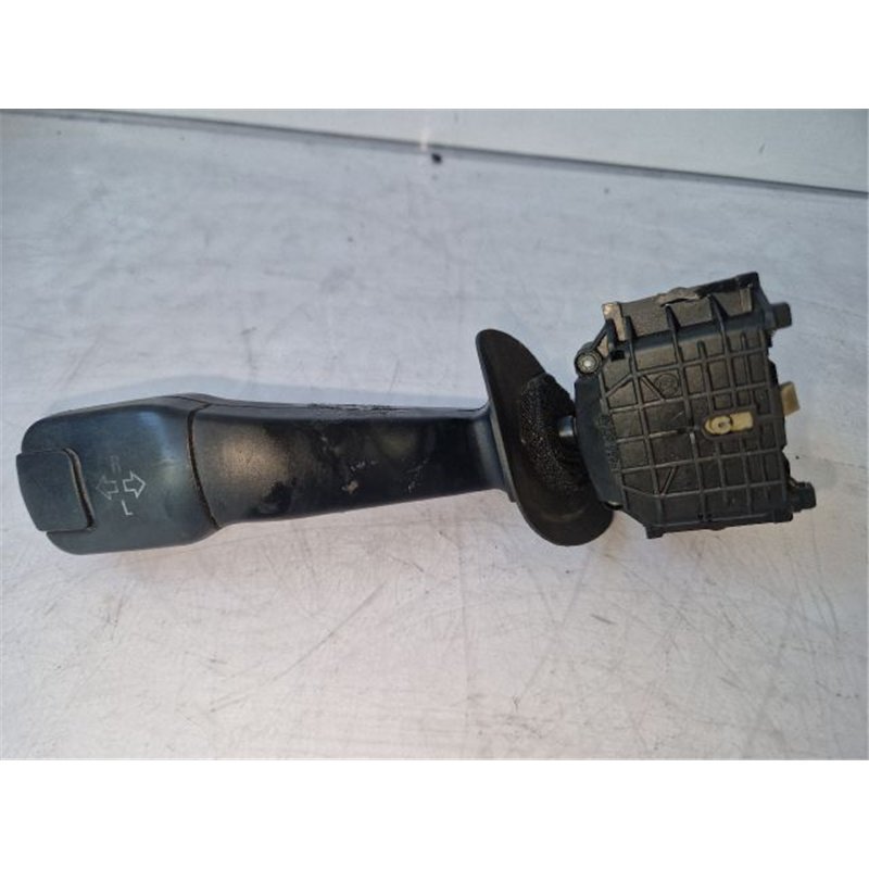 BMW 5 E39 Bal Kormánykapcsoló Irányjelző