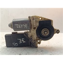 VW GOLF IV Jobb első Ablakemelő Motor
