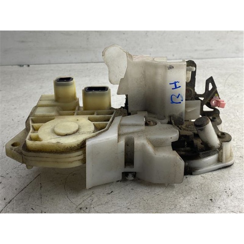 HONDA CIVIC VII Bal hátsó Ajtózár