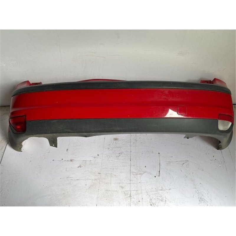 FORD FOCUS II Hátsó Lökhárító (Részeivel)