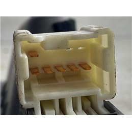 NISSAN ALMERA TINO Bal hátsó Ablakemelő Kapcsoló