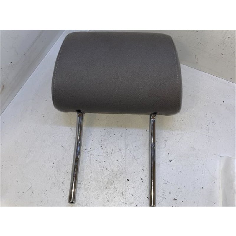 DAIHATSU SIRION Bal első Fejtámla